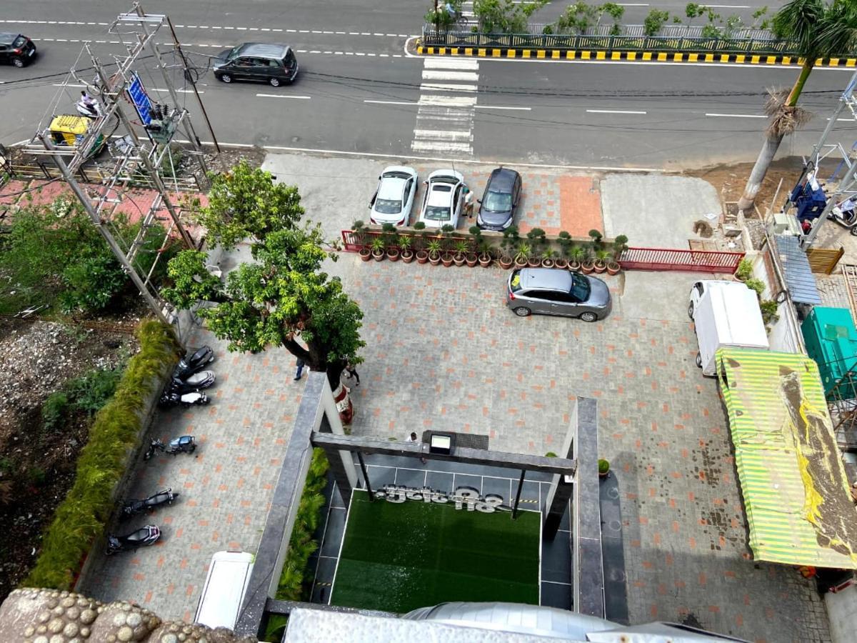 Shree Ganga SMB Hotels Ujjain Exterior foto